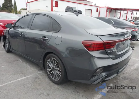 2022 Kia Forte Gt-Line из США, поврежденный, VIN 3KPF54AD1NE486269